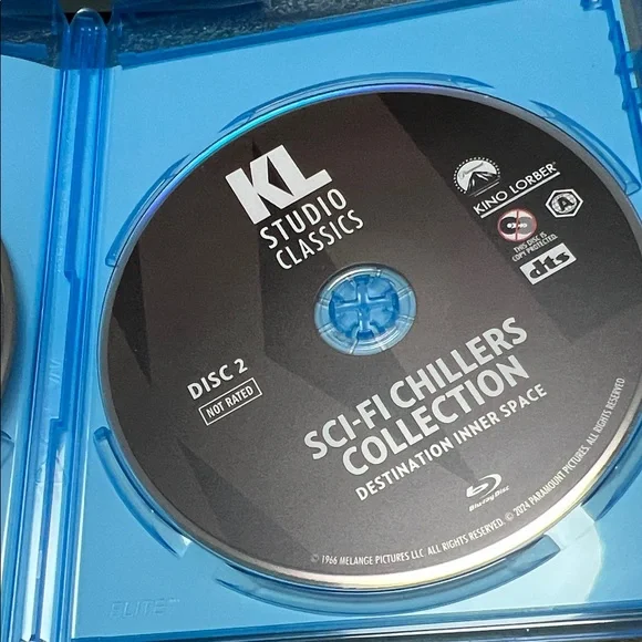 #1527+ Sci-Fi Chillers Collection Blu-ray - Picture 4 of 6